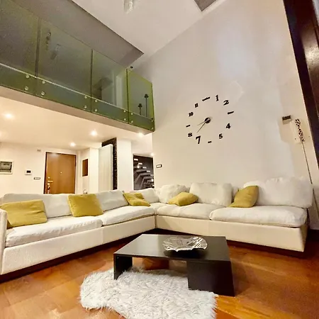 Cavour Luxury Апартаменты *