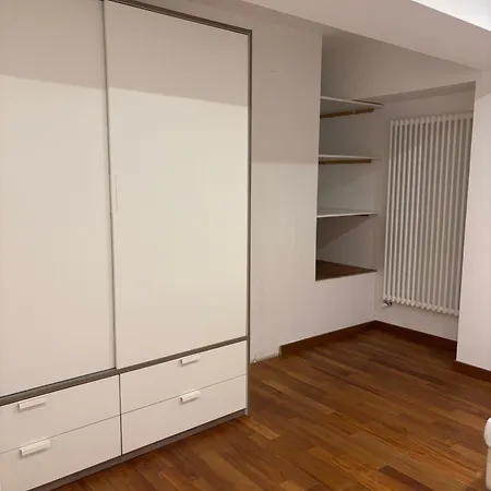 Cavour Luxury Бриндизи